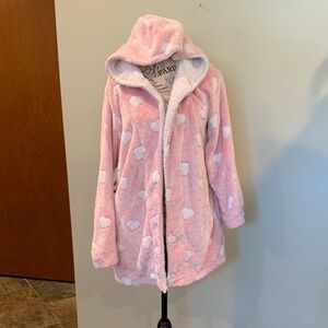 Colsie Pink Heart Short Warm Fleece Robe Women’s XS / Small